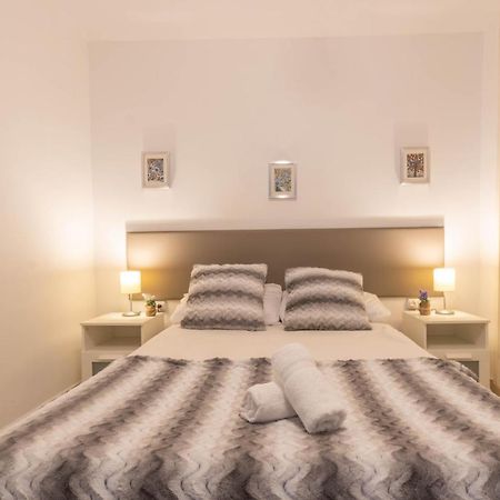 Apartamento Jardines De Murillo Seville Ngoại thất bức ảnh